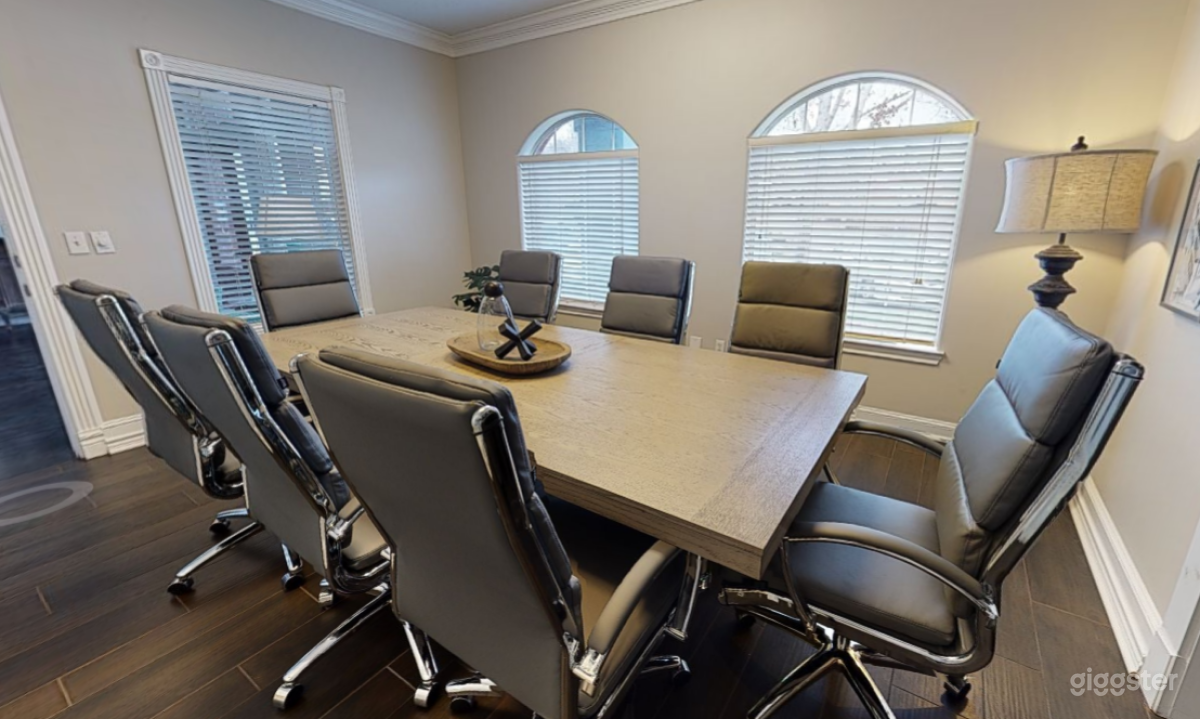 Conventional Conference Room in Outer Nashville Photo 3
