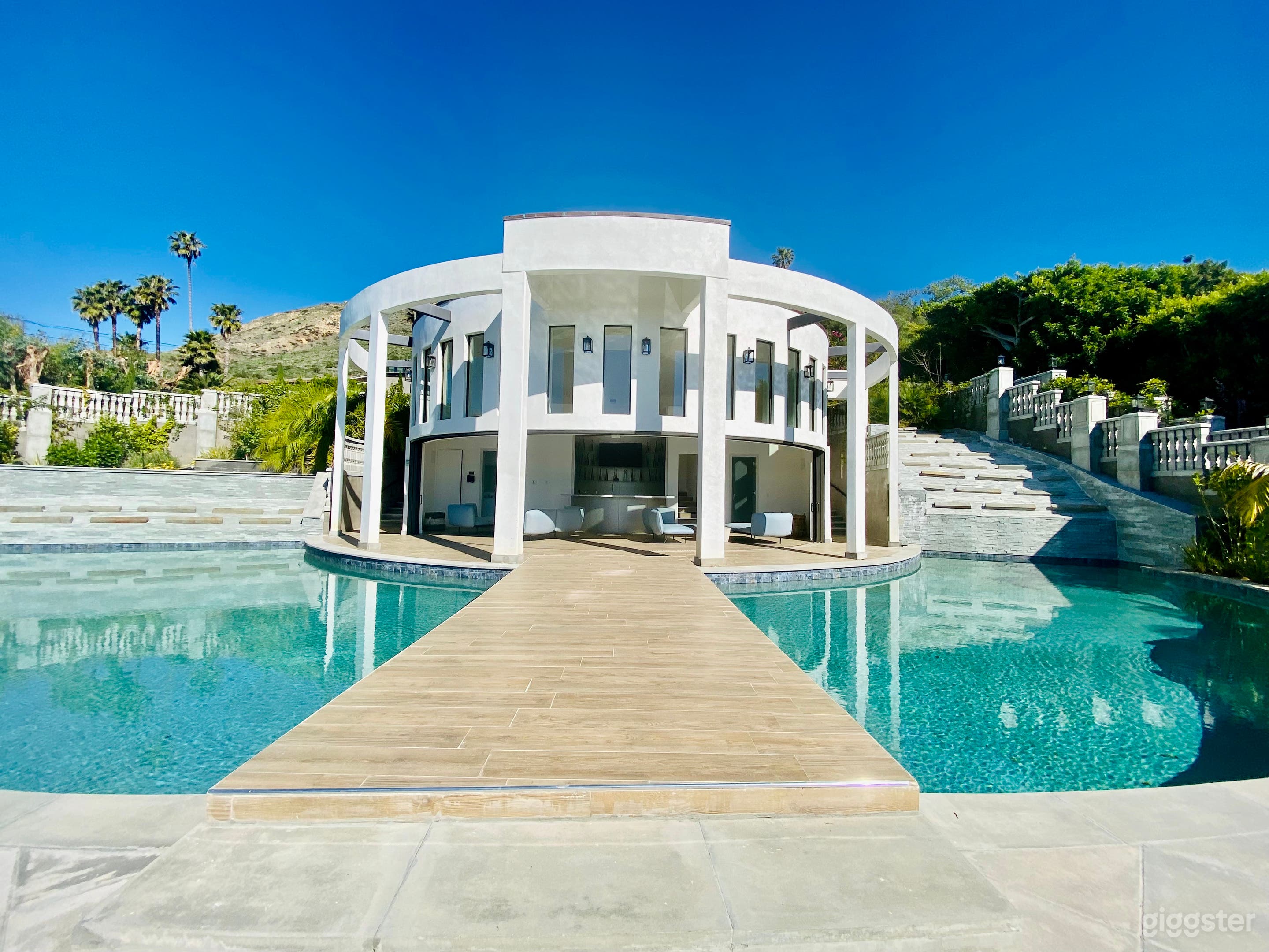 Malibu's Most Wanted Photo 1