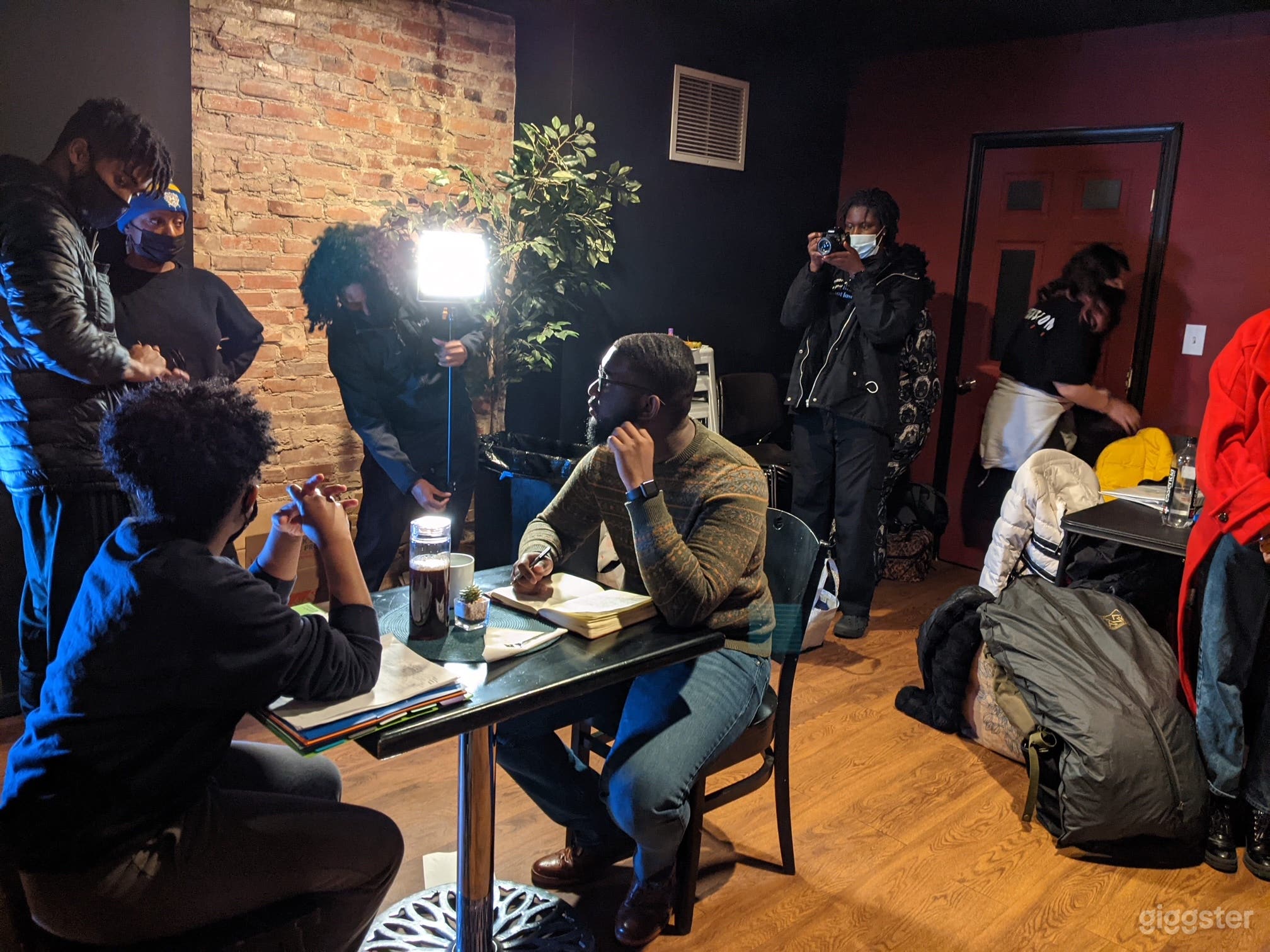 Chic Space for Filming/Performances/Screenings Photo 4