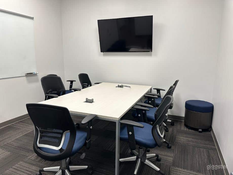 Blue Conference room in Arizona Photo 3