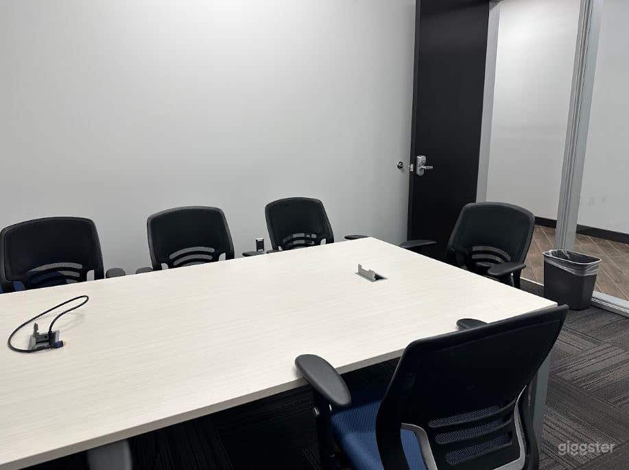 Blue Conference room in Arizona Photo 2