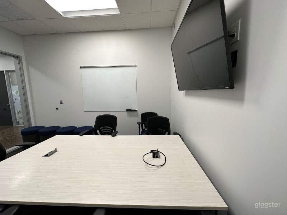 Blue Conference room in Arizona Photo 4