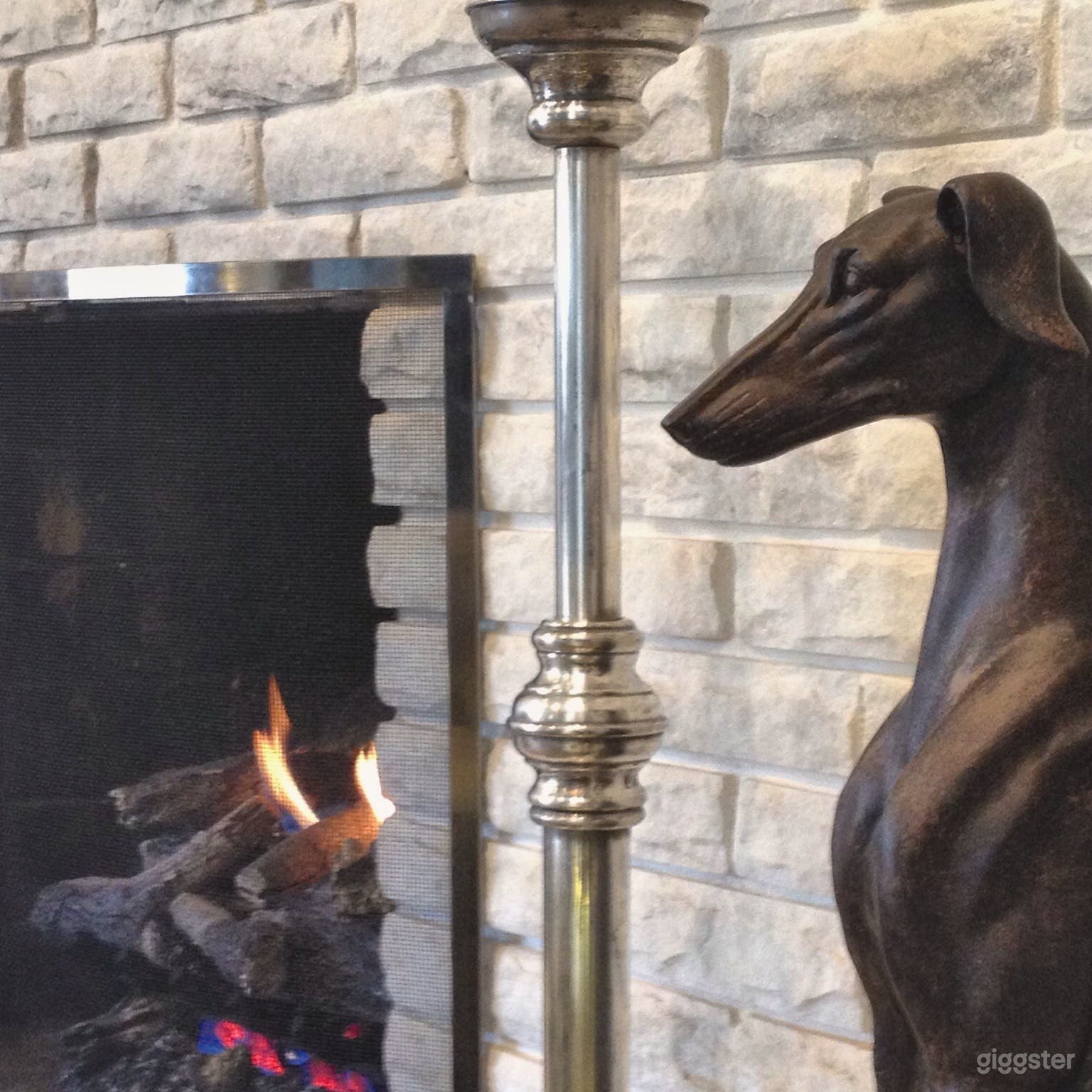 Marble block fireplace in living room 