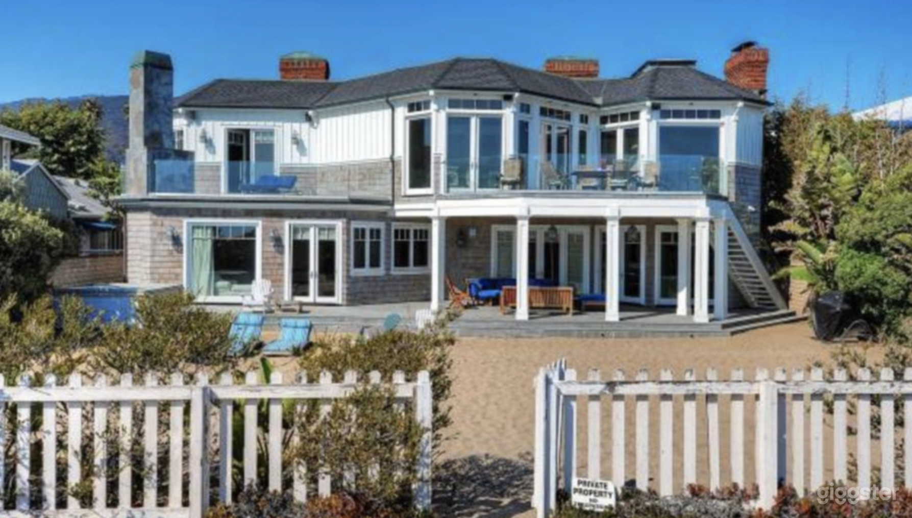 Cape Cod Beachfront House Photo 1