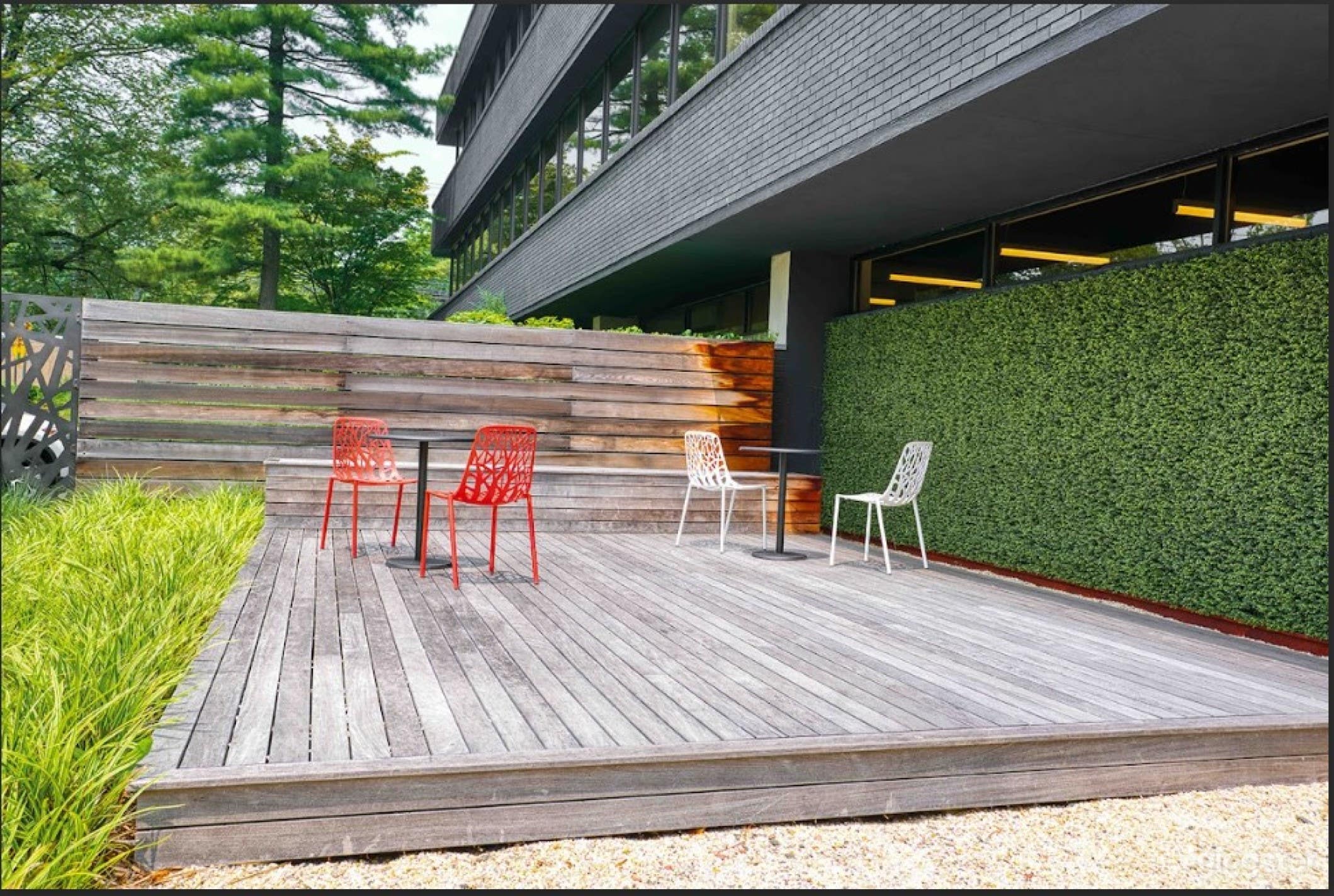 Enchanting Outdoor Film Location Photo 4