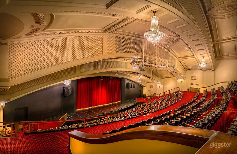 THE MAIN AUDITORIUM Photo 4