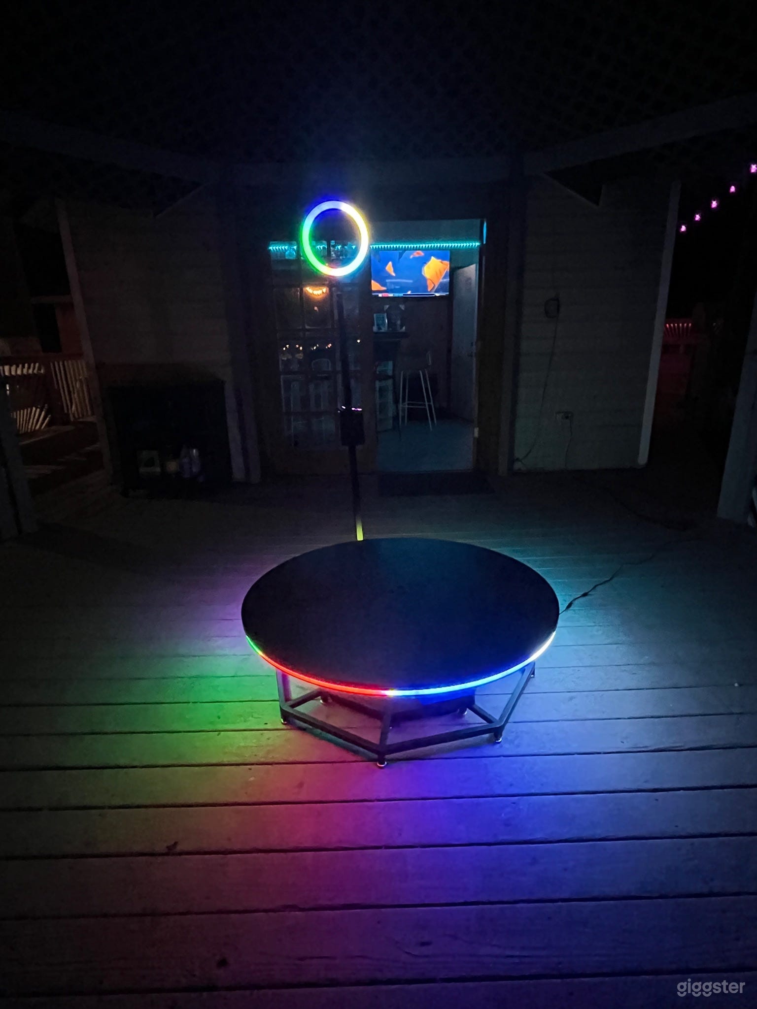 Yaad Vibes Studio Bar & Grill Photo 4