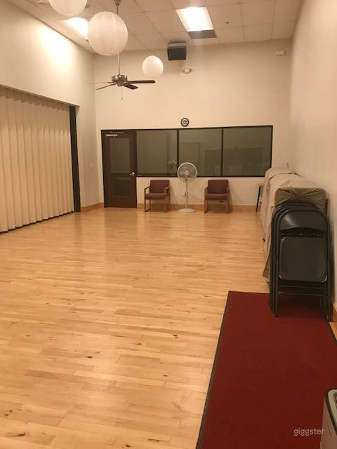  Ballroom Studio C 