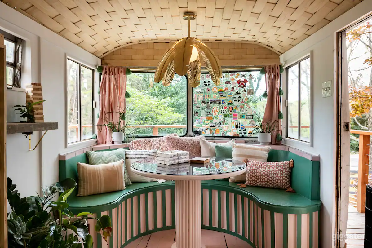 Unique Filming Location: A Quirky Treehouse and Studio Retreat Photo 3