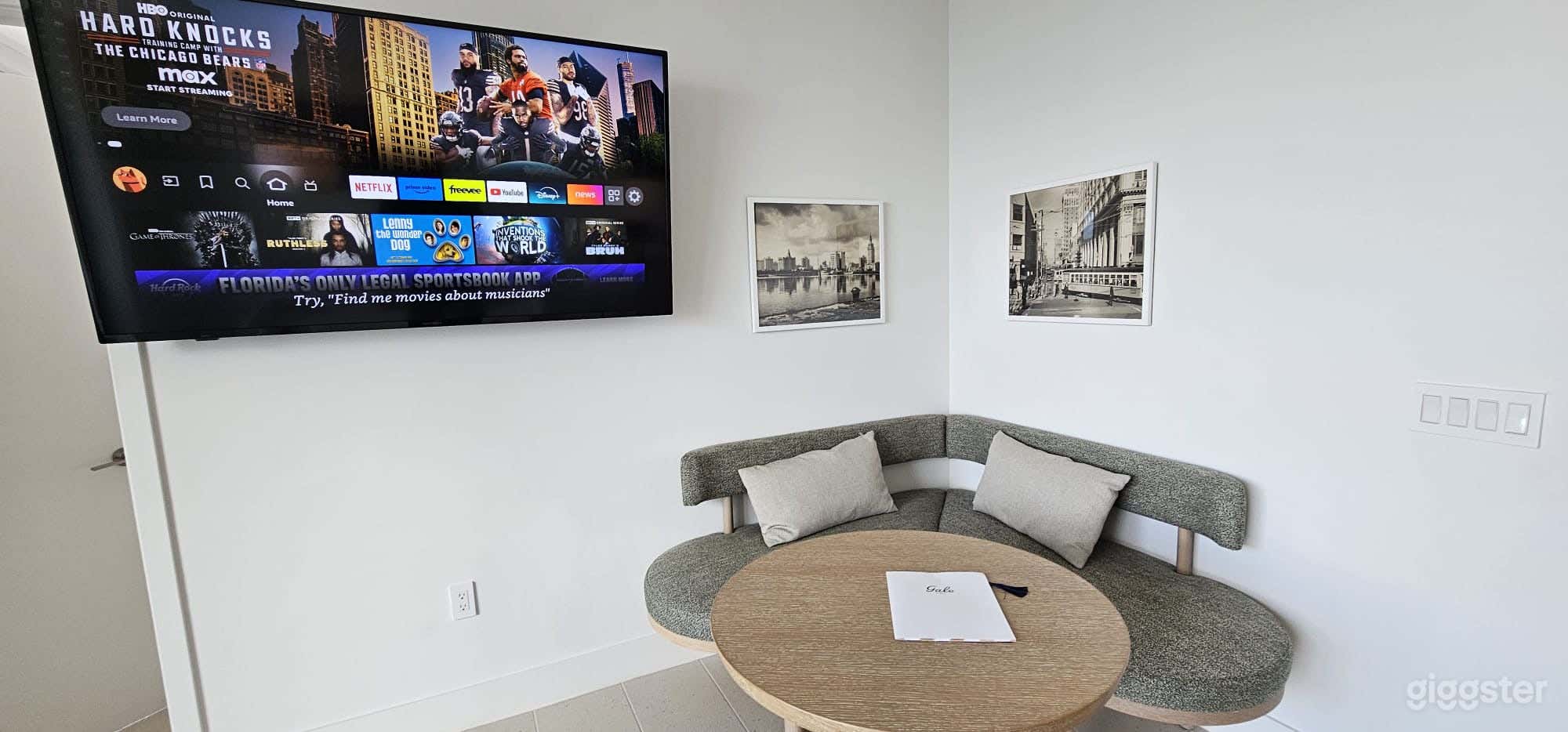 Miami  luxury skyline condo Photo 4