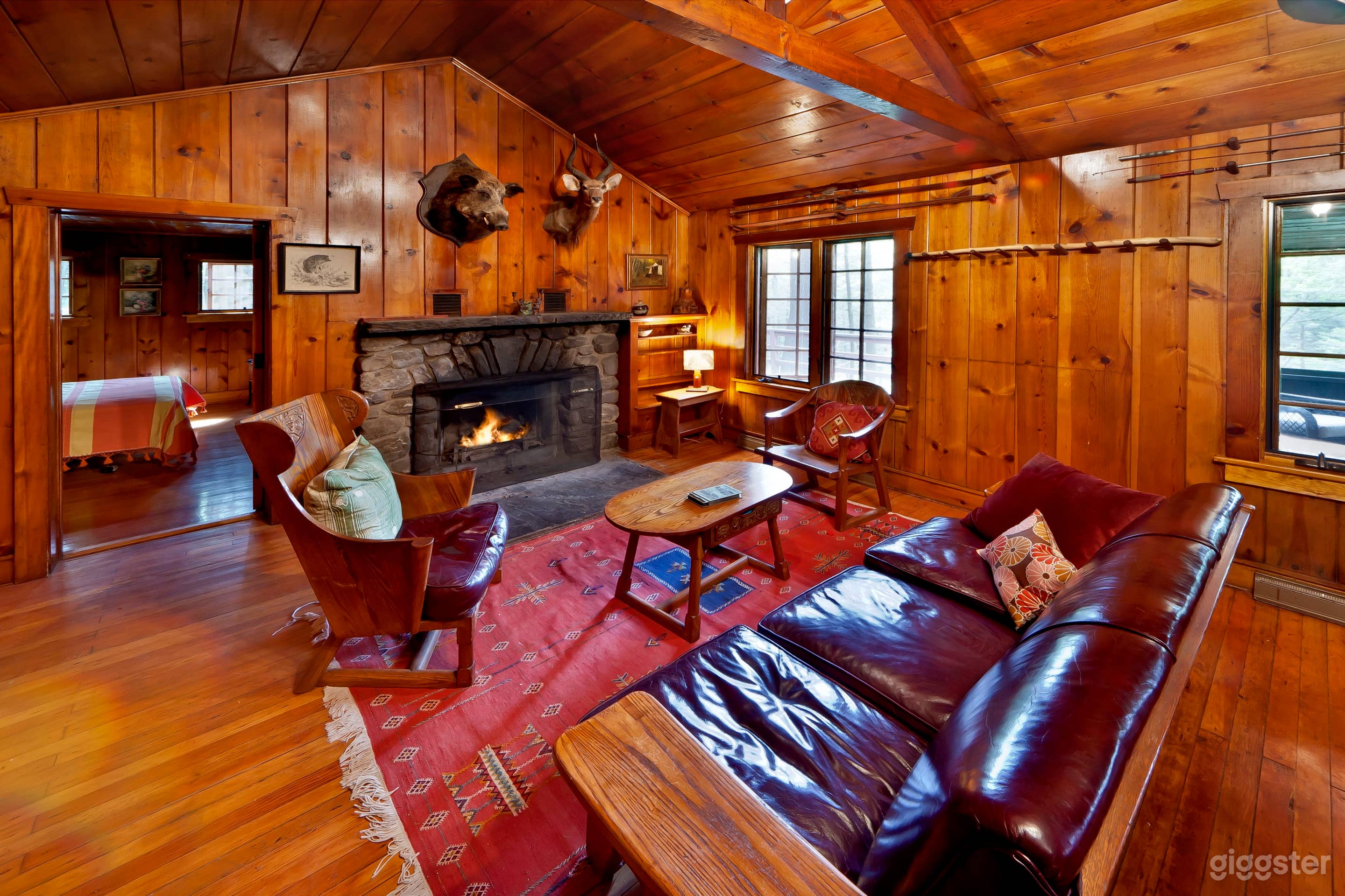 Knotty Pine Fantasy Lodge Photo 1