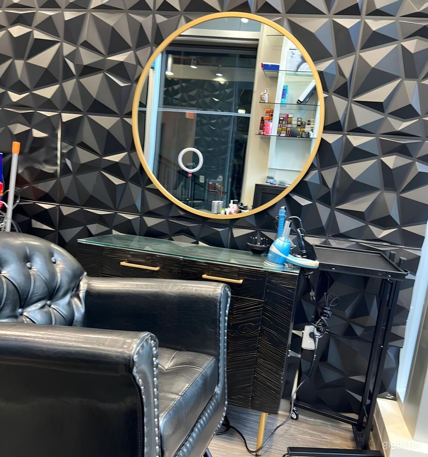 Luxe Hair Studio Photo 4