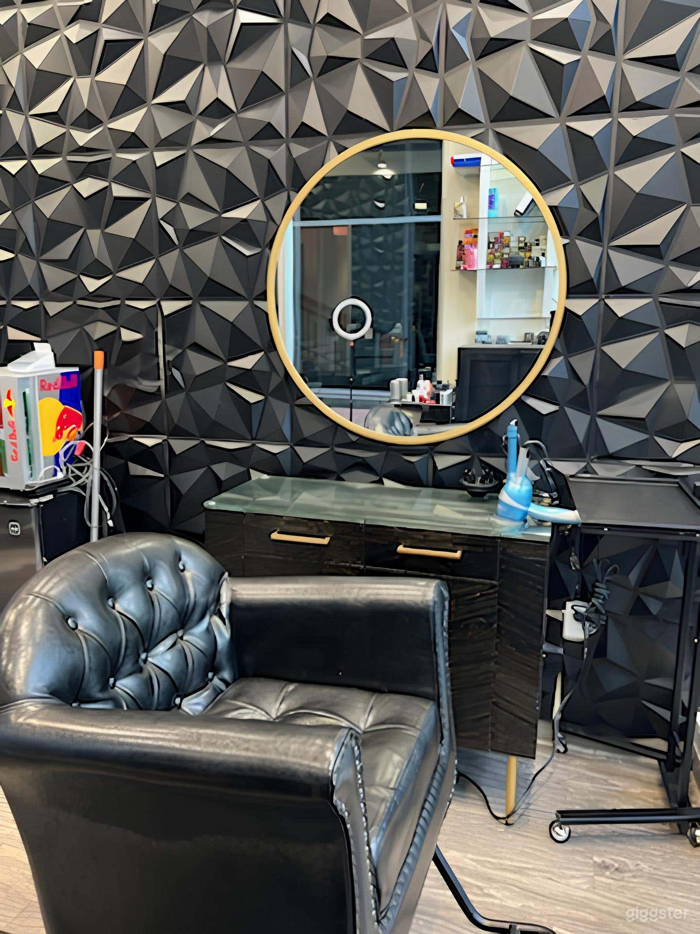 Luxe Hair Studio Photo 3