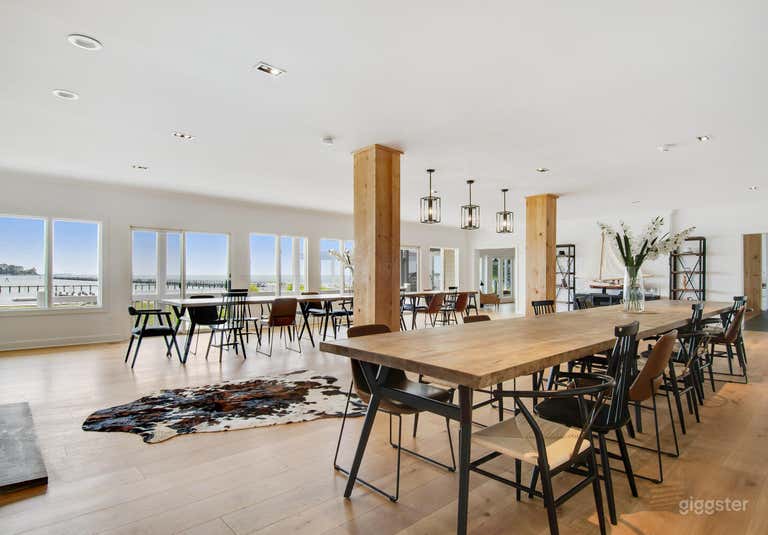  Propiedad de Lujo Frente al Agua I Cine, Eventos, Retiros 