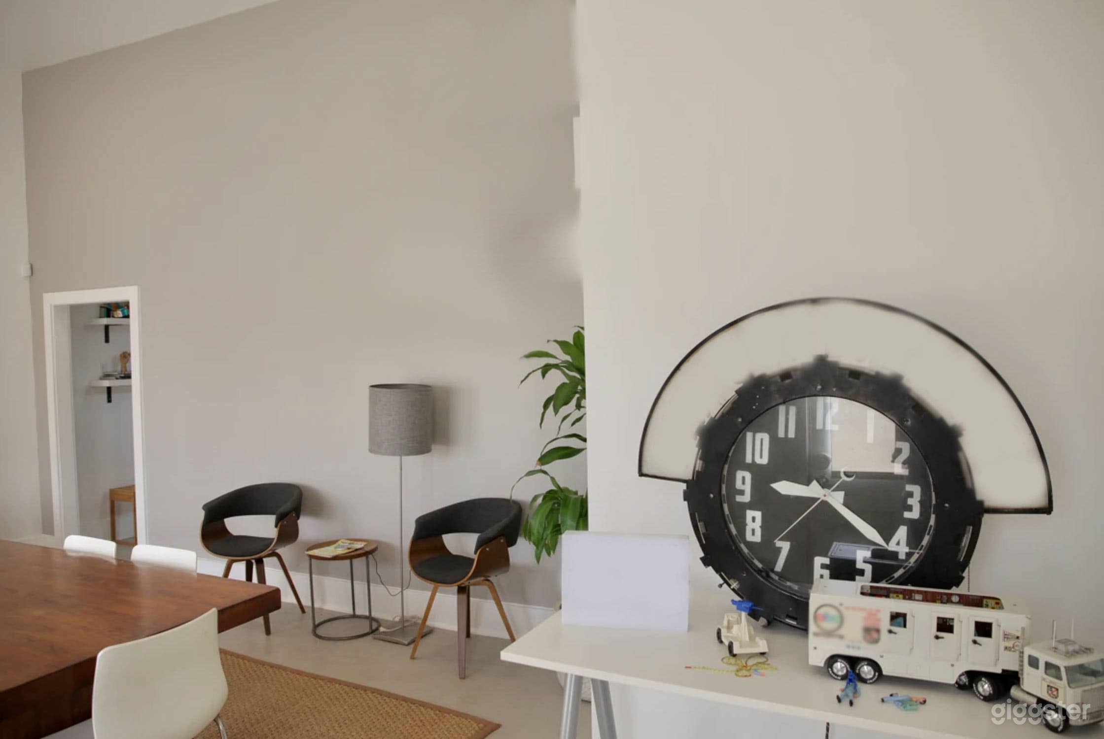 Spacious Casting Studio in New Orleans Photo 4