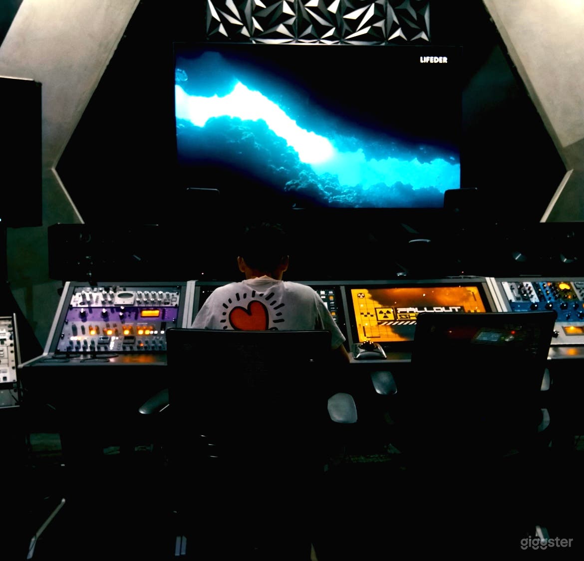 Hollywood Recording Studio: Outdoor Space Photo 2