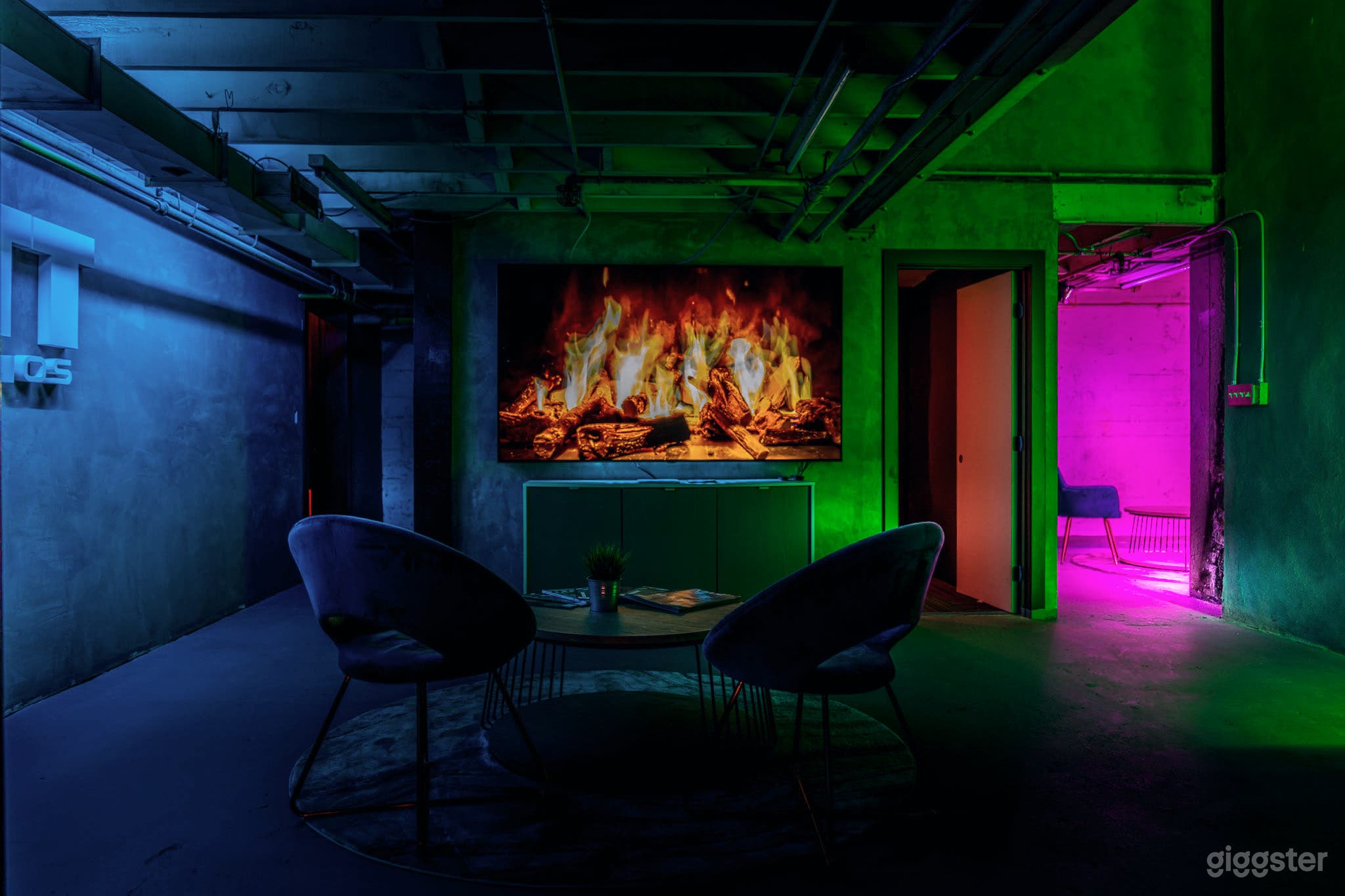 Hollywood Recording Studio: Outdoor Space Photo 3