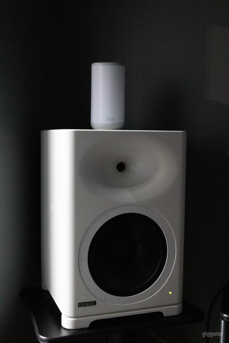  Dolby Recording Studio 