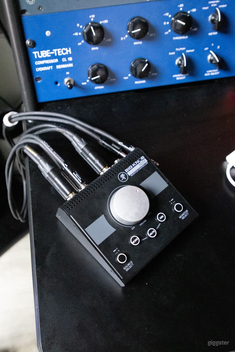  Dolby Recording Studio 