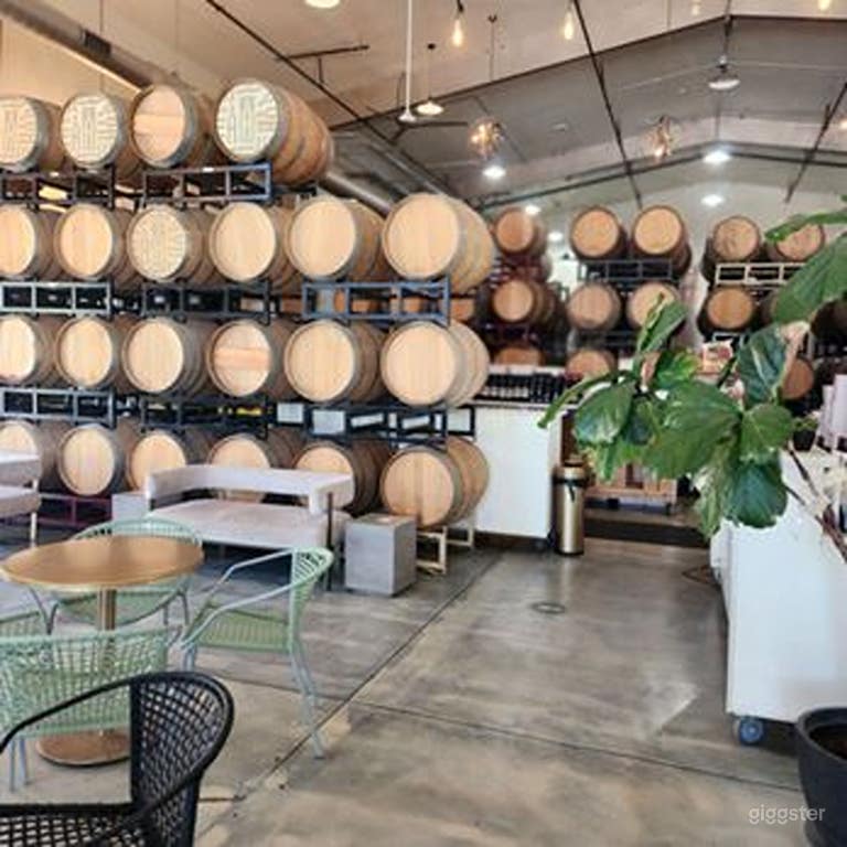  Reserve Tasting Room in a 22-Acre Winery & Vineyard 