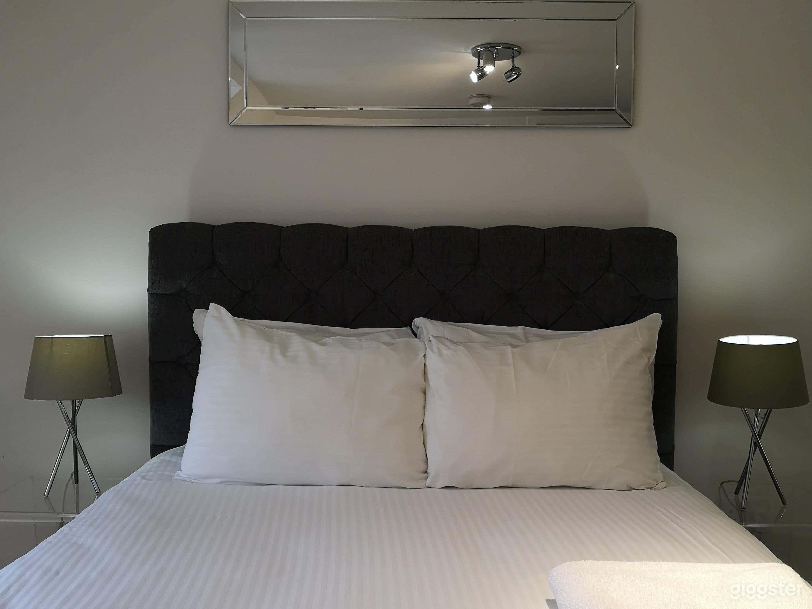 3 Bedroom Premium Apartment Private Bathroom Photo 2