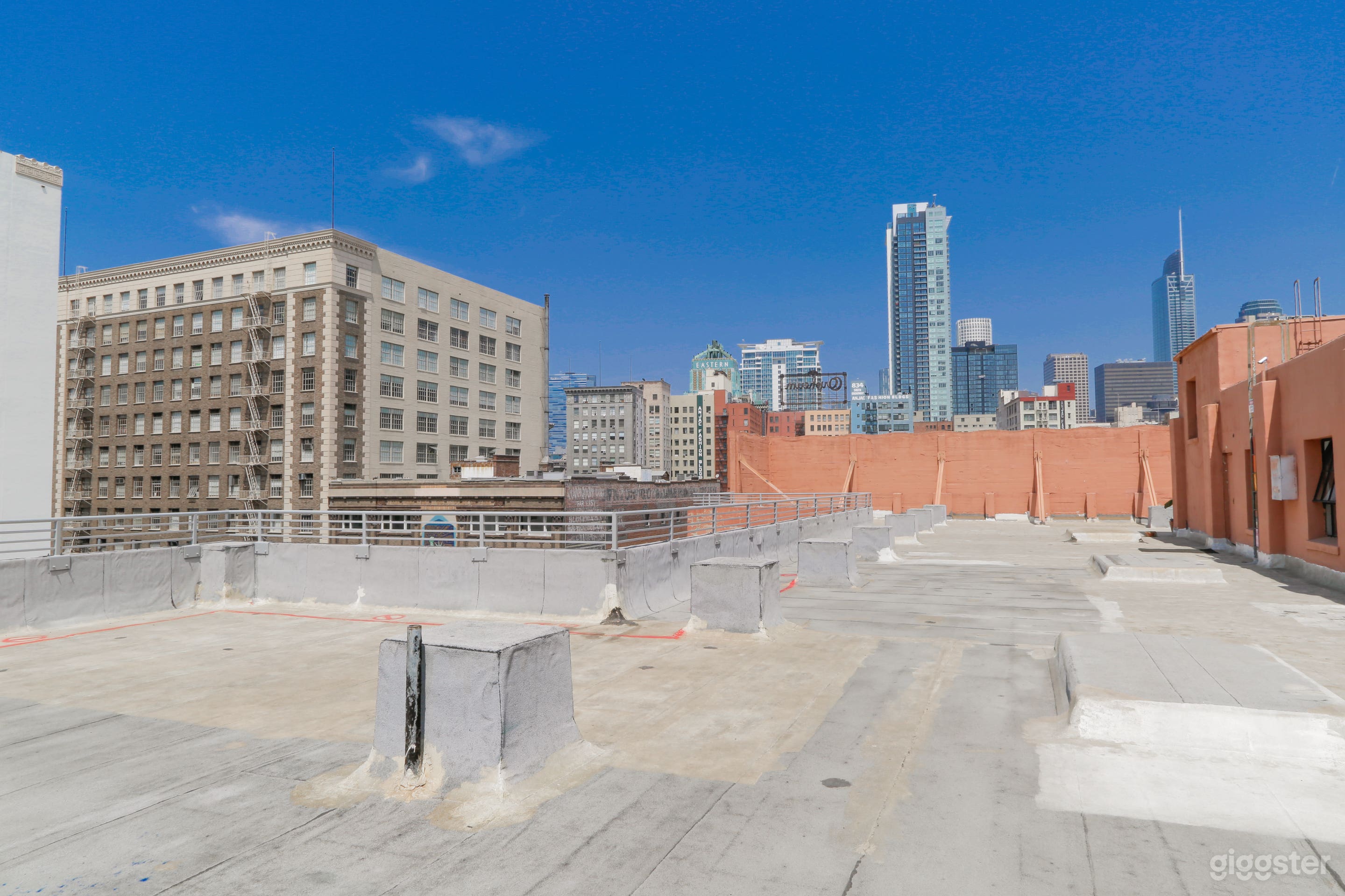 DTLA Rooftop with Los Angeles Views -Photo/Video Photo 4