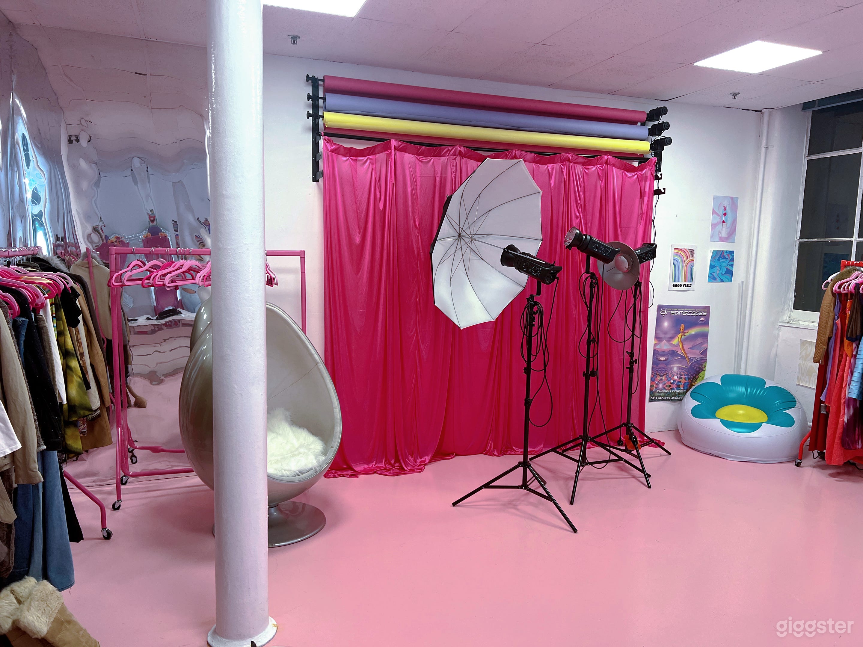 Unique and Amazing Photography Studio Photo 2