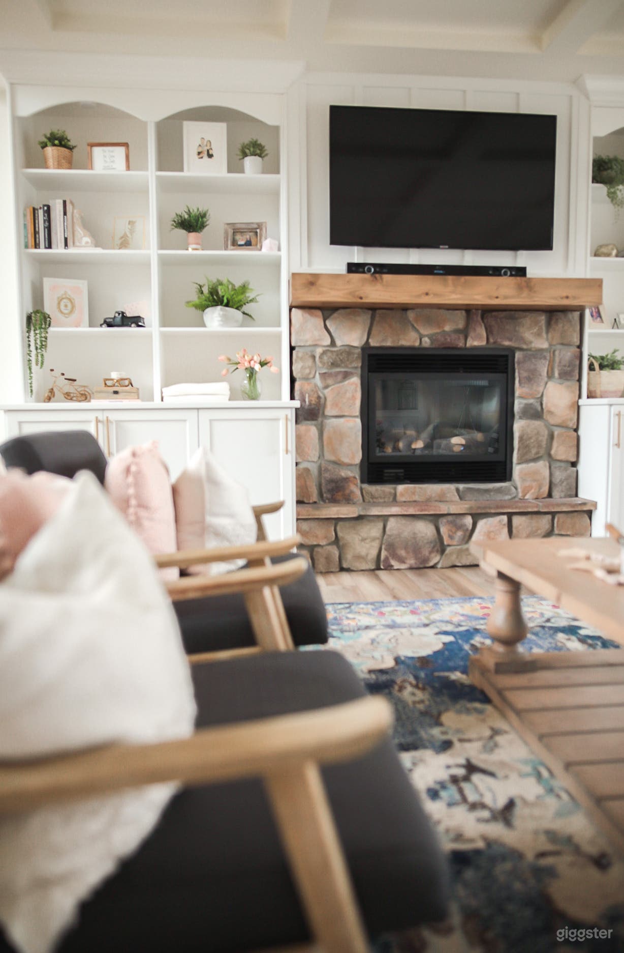 Light And Bright Home Photo 4