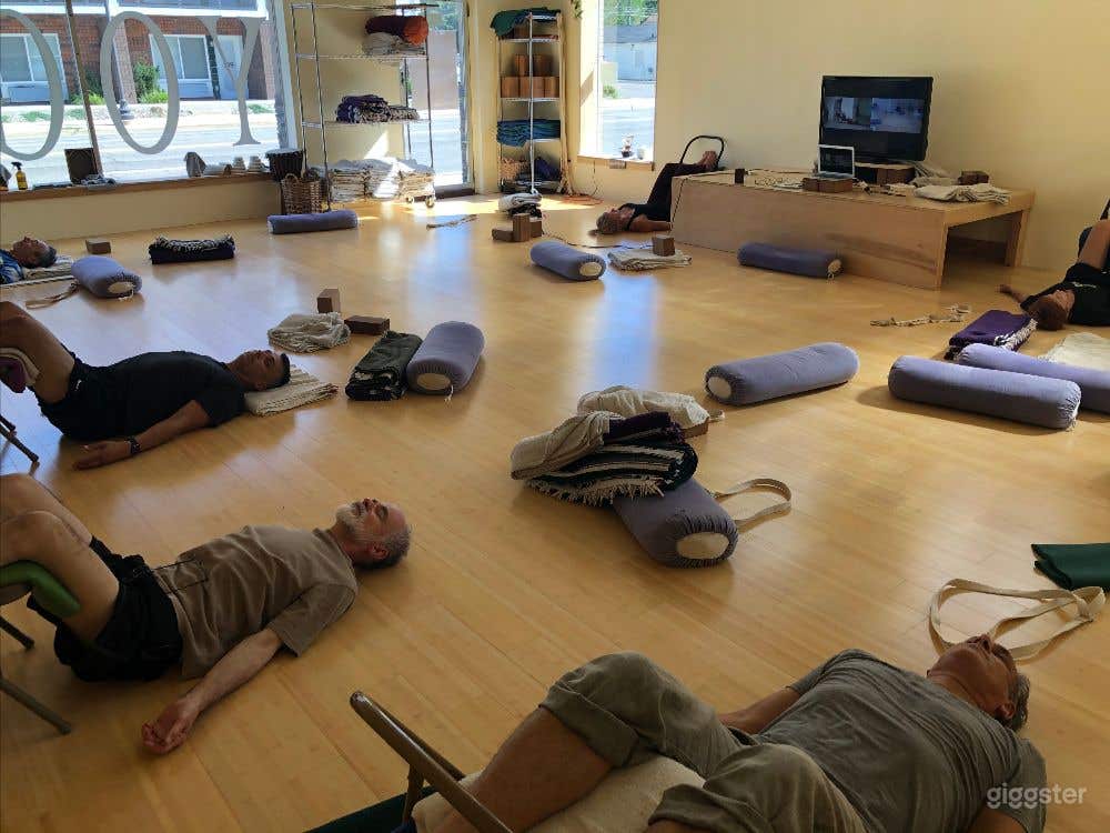 Meditation and Yoga Studio in Royal Oak Photo 4