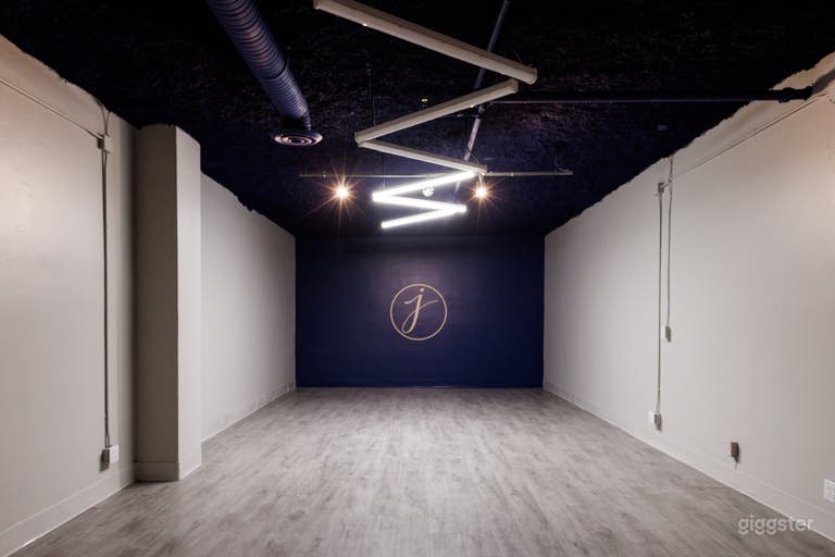  Large Elegant Industrial Event Space 