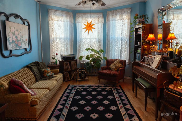  Vintage Queens 50s Time Capsule Apartment 