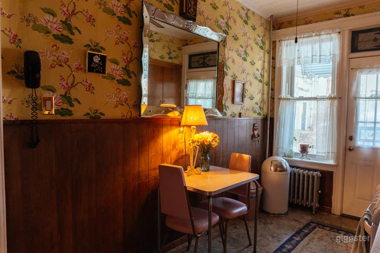  Vintage Queens 50s Time Capsule Apartment 