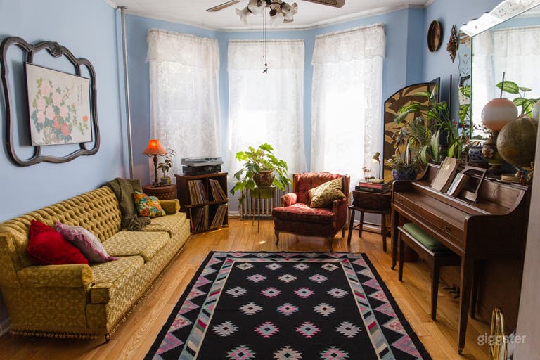  Vintage Queens 50s Time Capsule Apartment 
