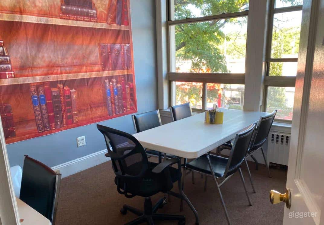 Short-Term Private Office Space for 18 Photo 4