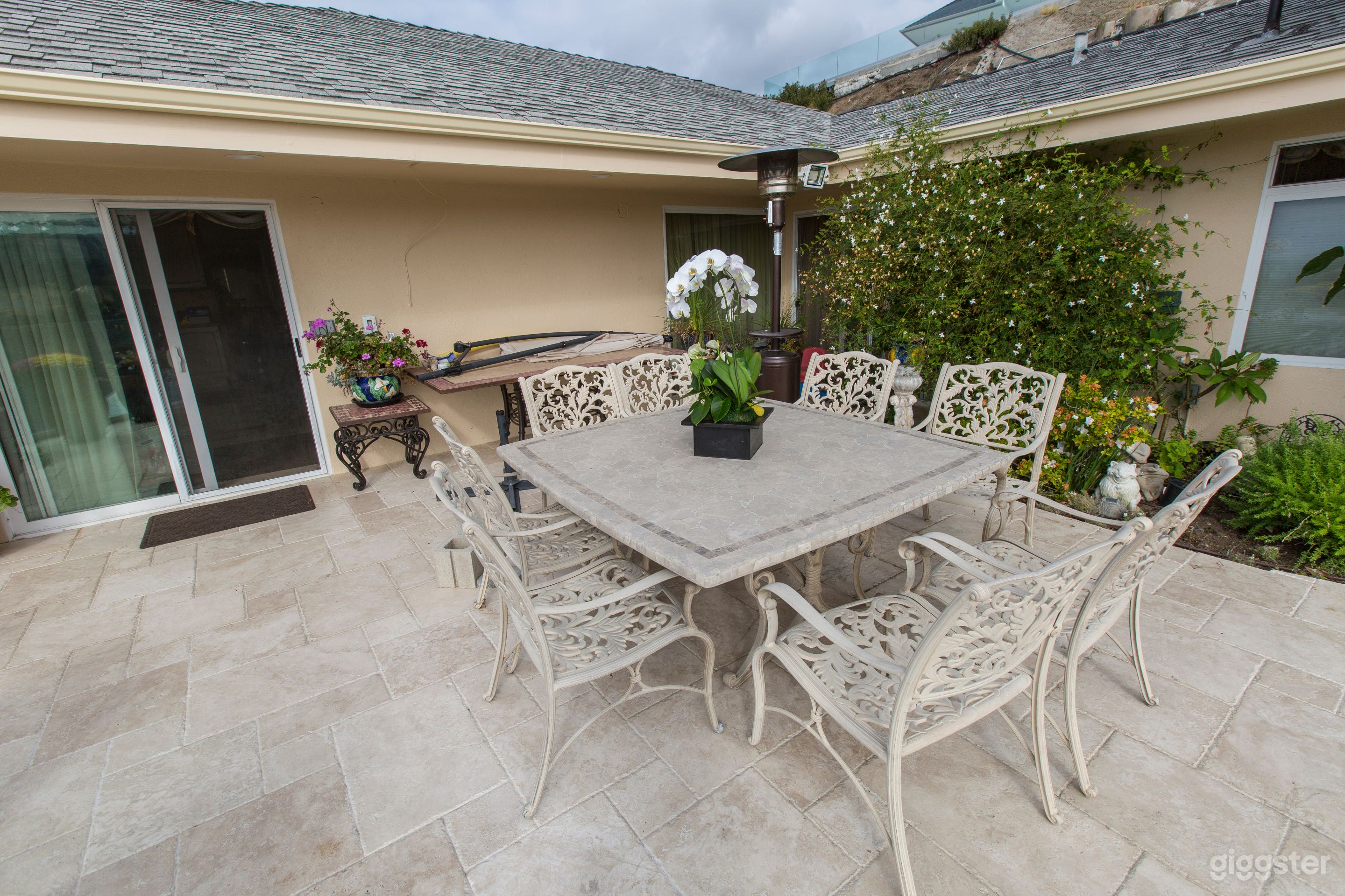 BelAir Infinity Pool &amp; Spa Overlooking the Ocean Photo 3
