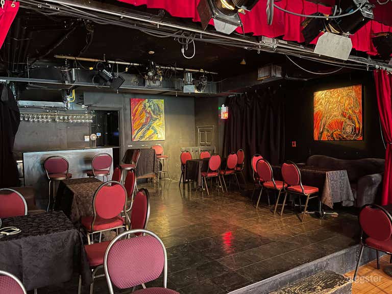  A Unique Place in the Heart of Plateau Mont-Royal for Full Buyout (Two Dance Studios Combined) 