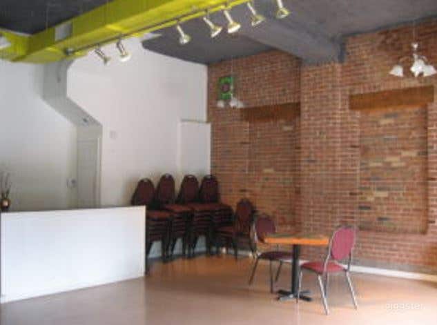 A Unique Place in the Heart of Plateau Mont-Royal for Full Buyout (Two Dance Studios Combined) Photo 2