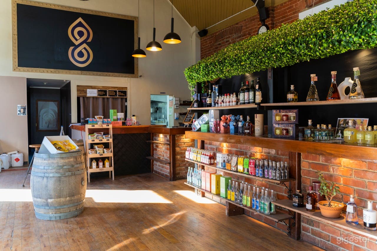 House of Spirits in Sunny Dunedin Photo 1