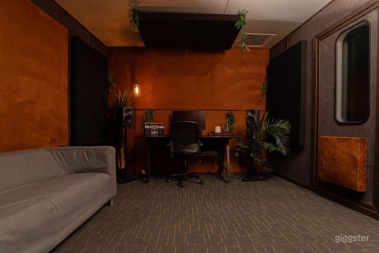  Studio di Registrazione Musicale per Artisti - Spazio Creativo Accogliente 