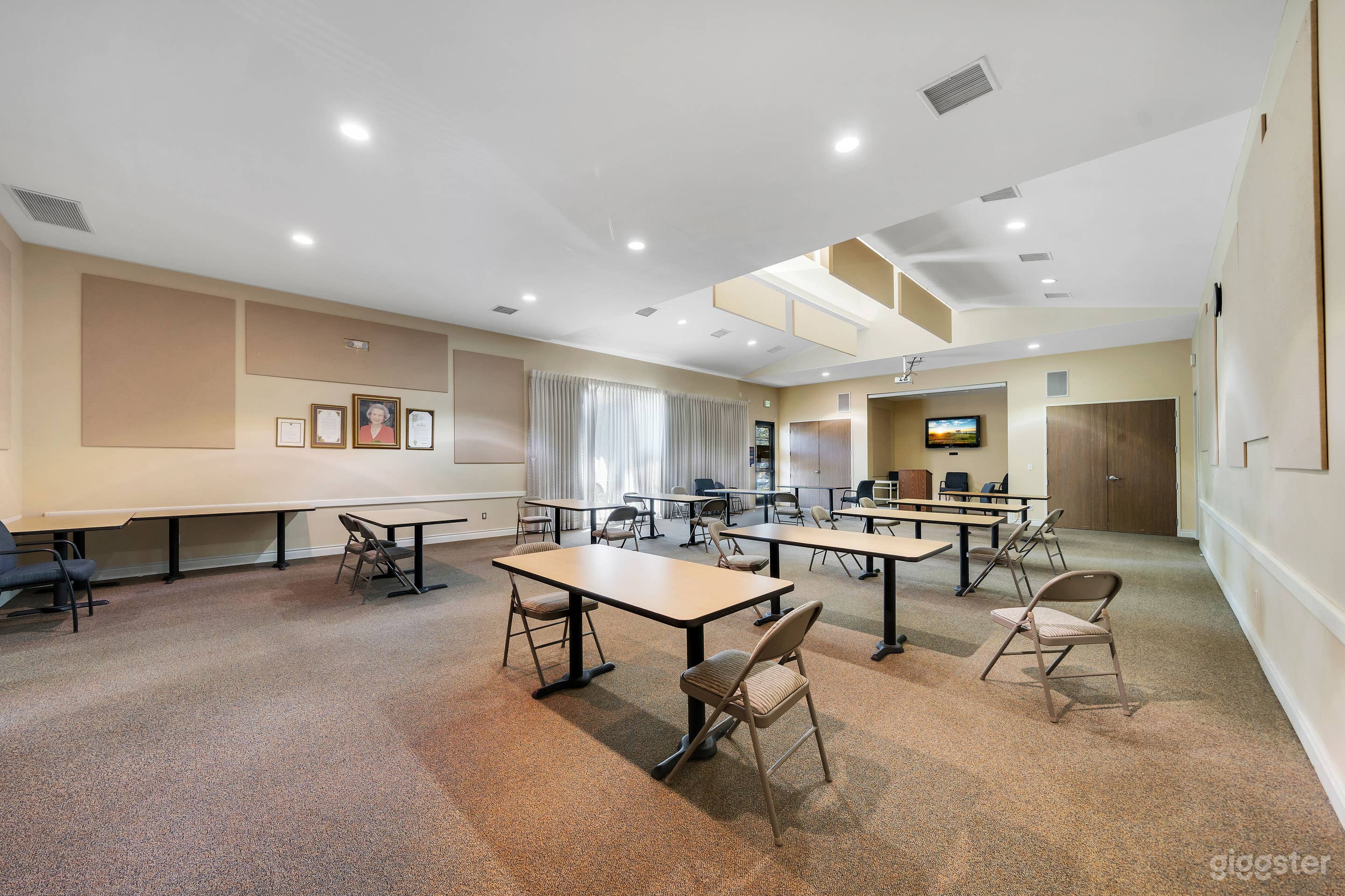 STATE OF THE ART CAMPUS FOR PRODUCTION CLASSROOMS Photo 3