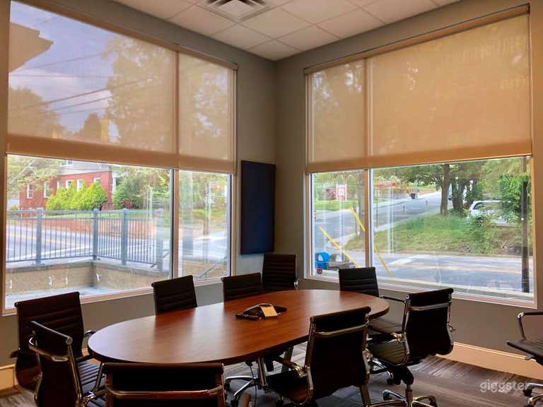  Sapphire Conference Room 