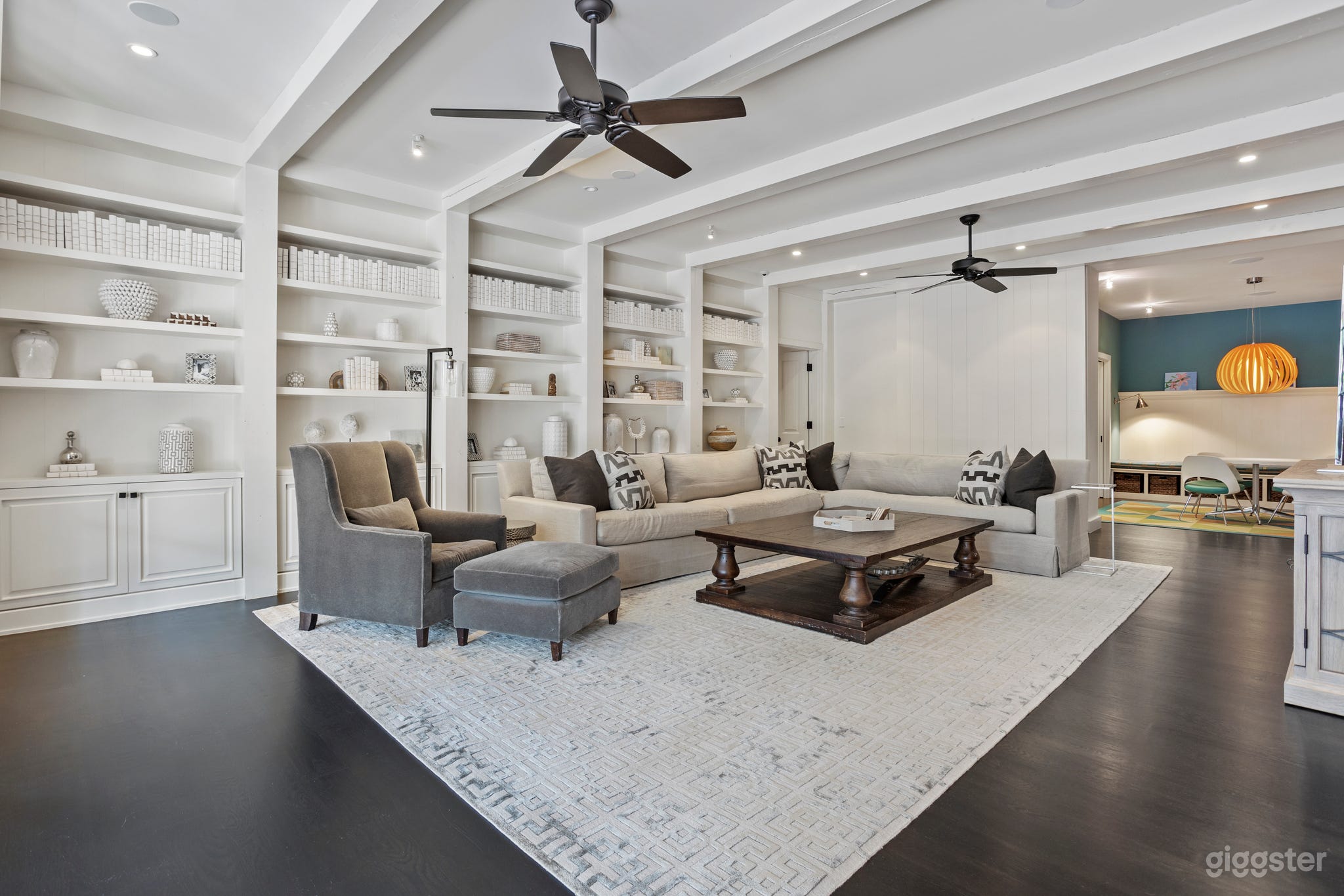 Hilltop estate- terrace level