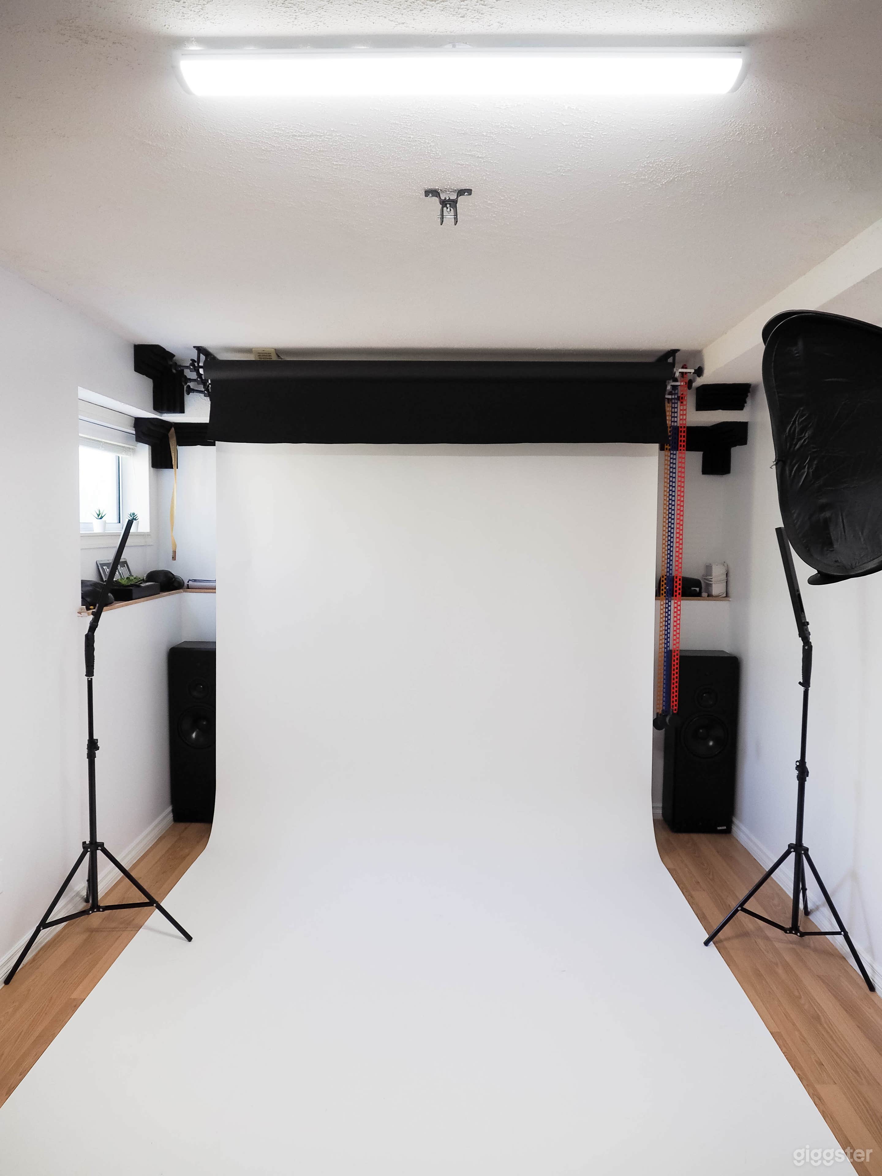 Small Home Studio Space Photo 2