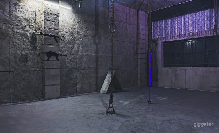  Brutalist Industrial Warehouse Film & Photo Studio (Hackney, 