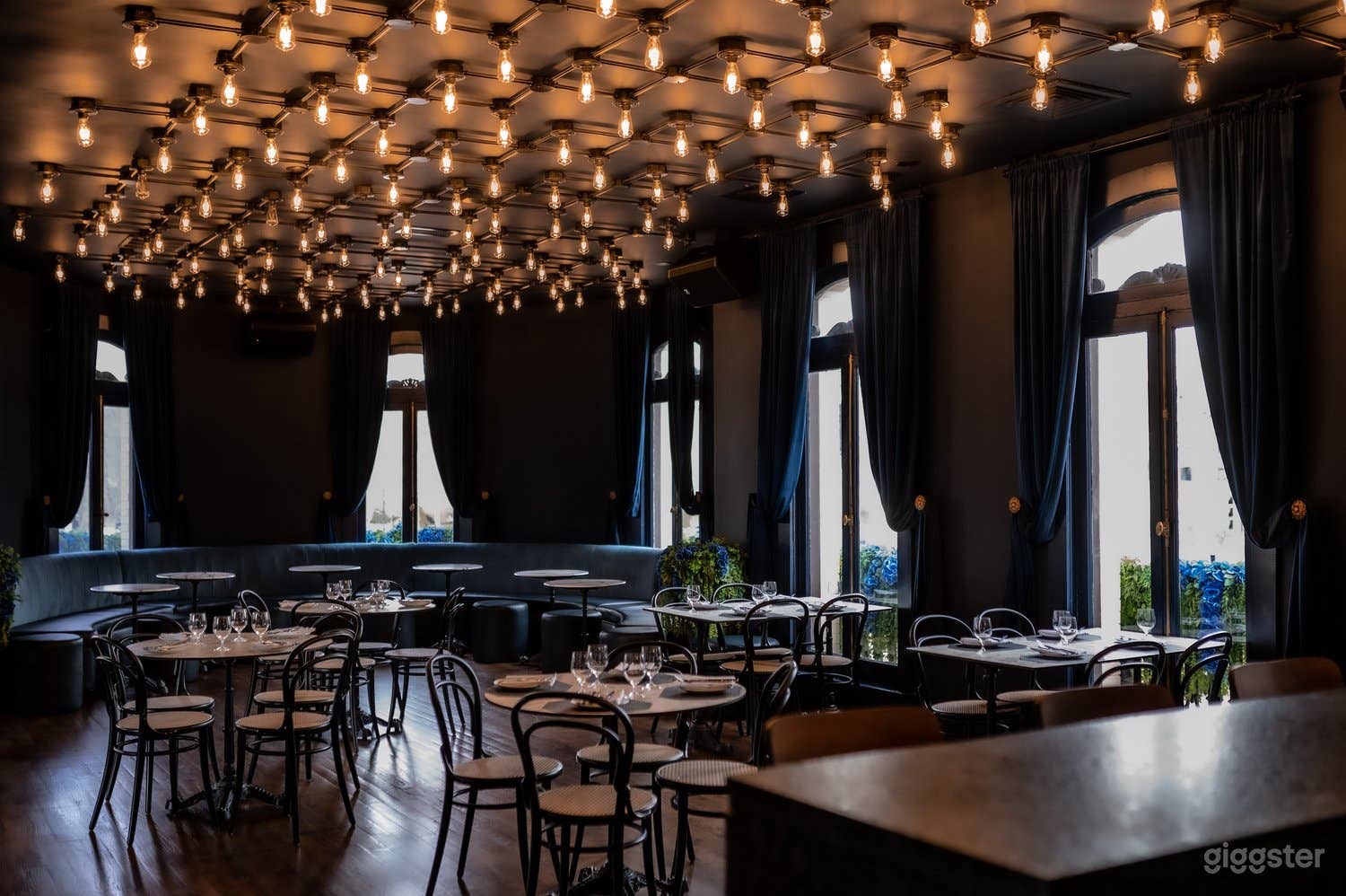 Ultramodern French-American Restaurant in DC (Entire Venue Buyout) Photo 3