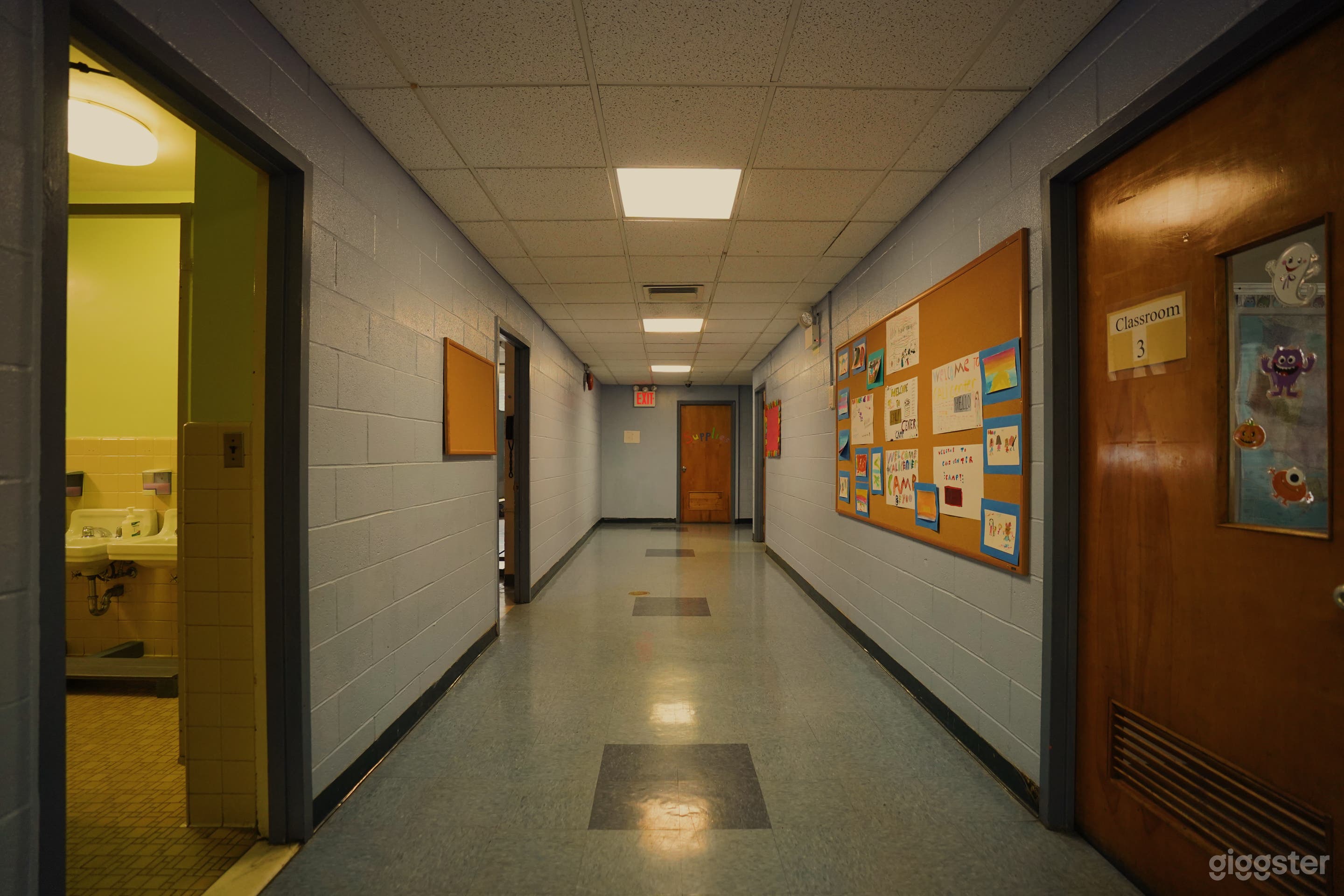 Classic School w/ Auditorium, Gym, and Classrooms Photo 4