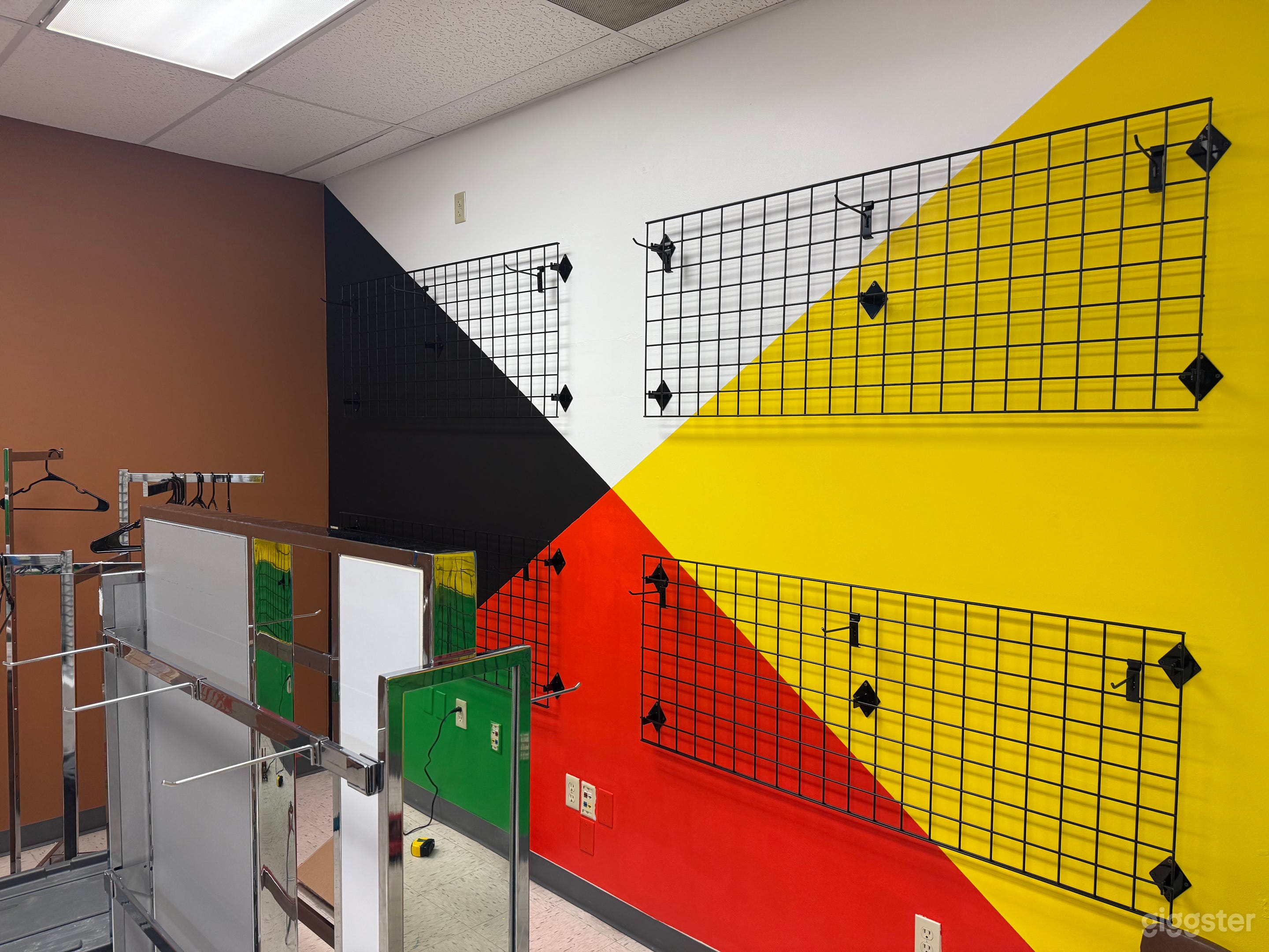 Multi-purpose Shop/ Studio: Events, Pop-up, Podcasts, etc Photo 4