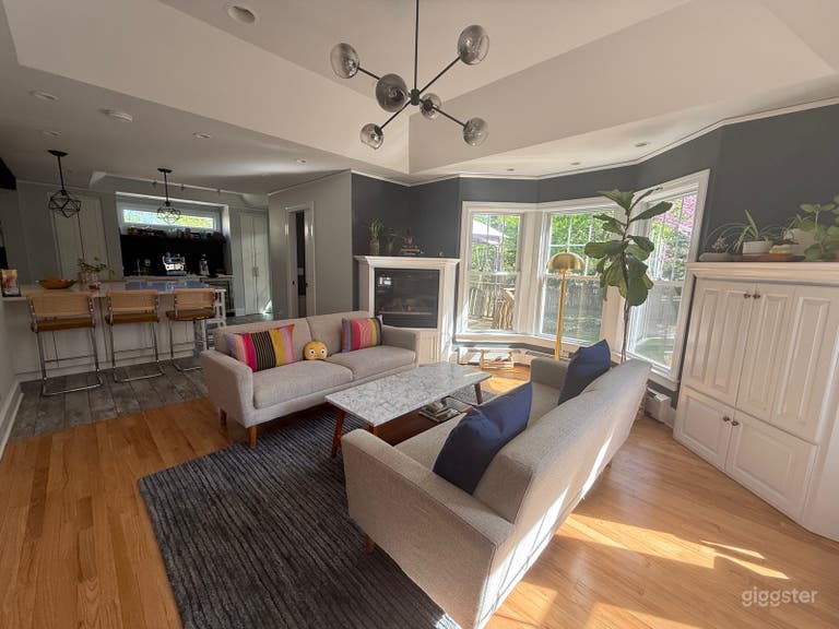  Charming & stylish Montclair home on quiet block 