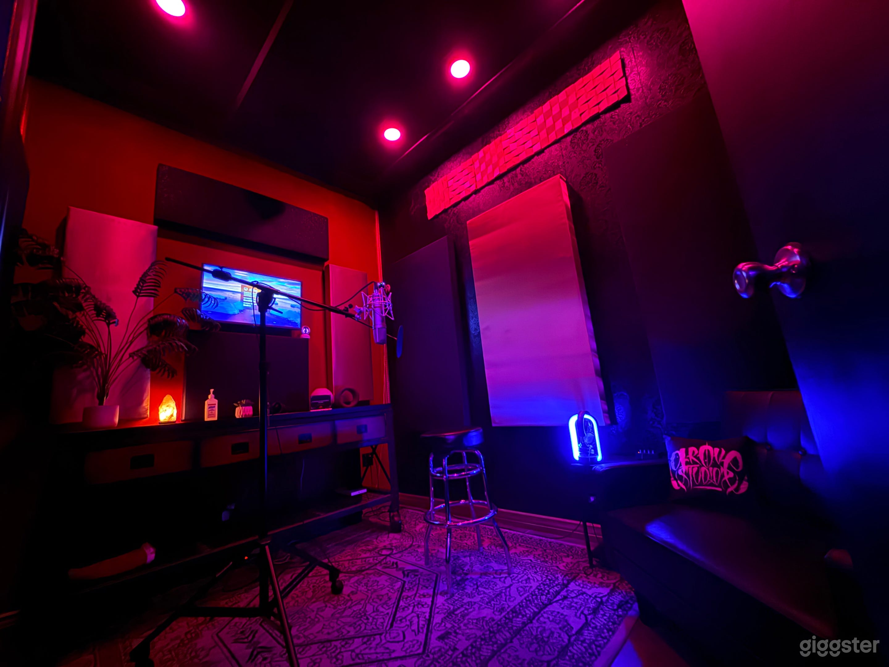 High End Recording Studio - Full Buyout Photo 1