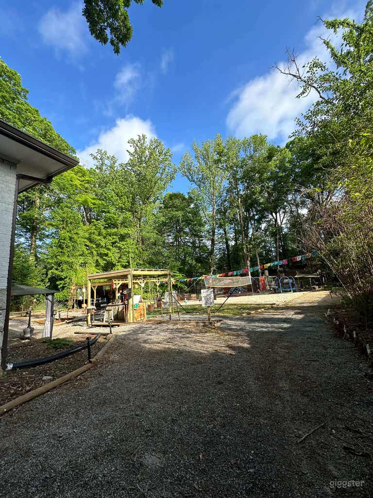  Goat, Cow & Chicken Farm w/ Treehouse & Zen Garden 